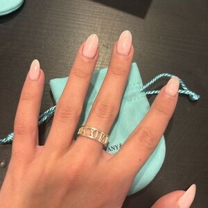 Tiffany & Co Atlas Ring